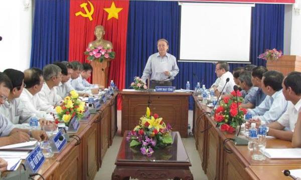 Bí thư Tỉnh uỷ Võ Văn Phuông làm việc tại Trảng Bàng